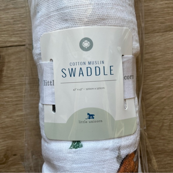 Swaddle - Picture 3 of 3